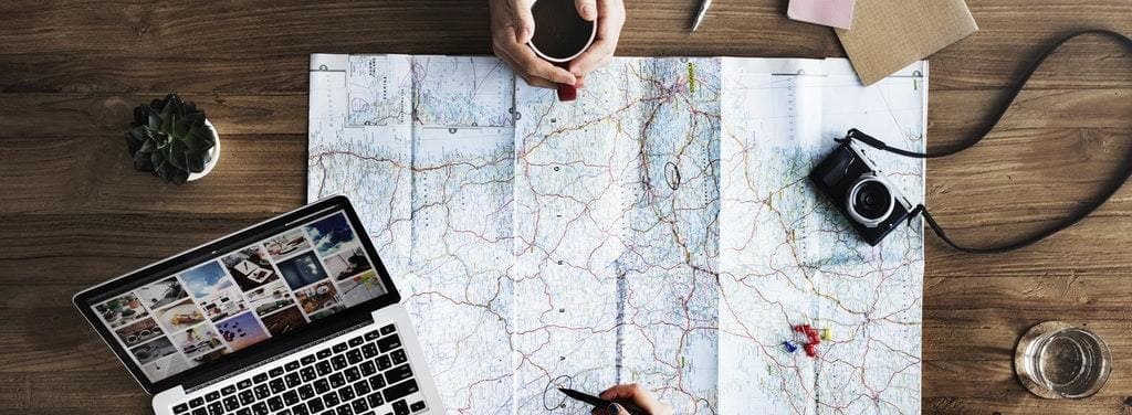 Vlucht omboeken: kosten en voorwaarden per luchtvaartmaatschappij